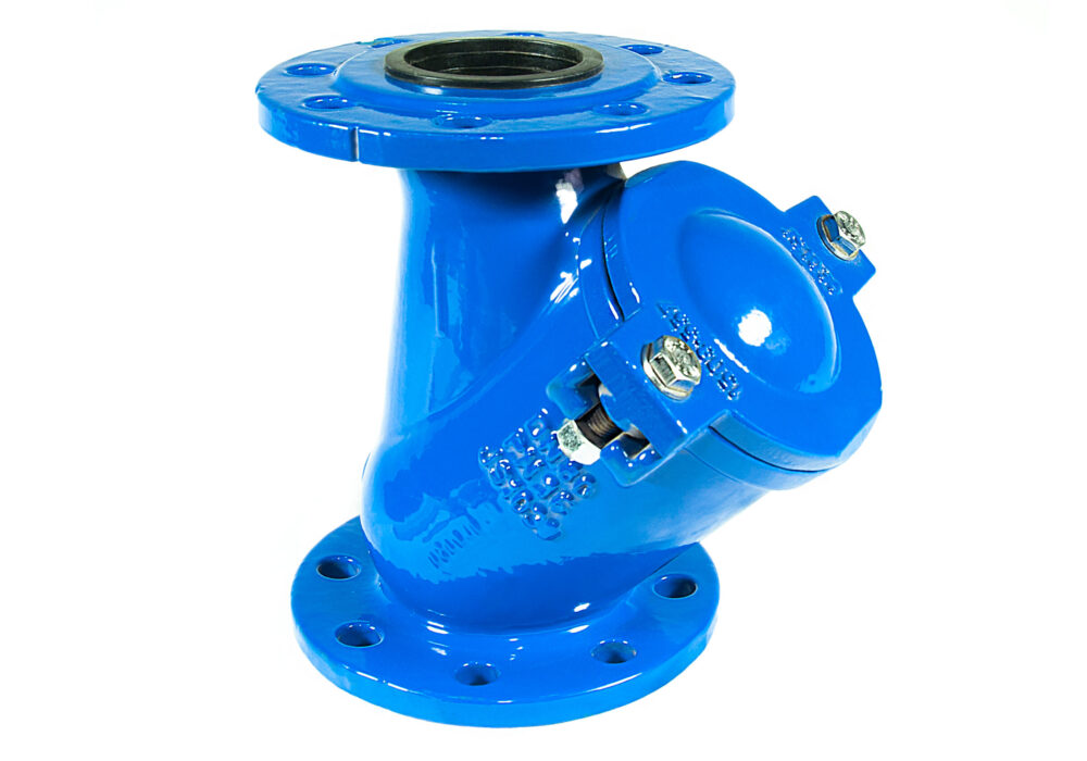 Isolated,Blue,Cast,Iron,Valve,Strainer,With,Flange,Mount.,Pipeline